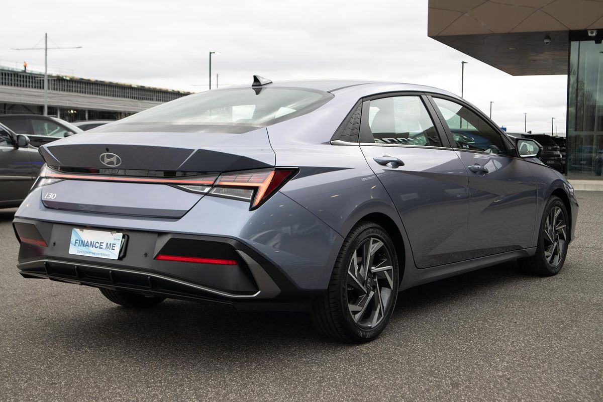 2025 Hyundai i30 Premium CN7.V2