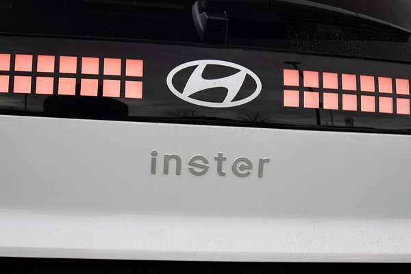 2025 Hyundai INSTER Cross AX.V1