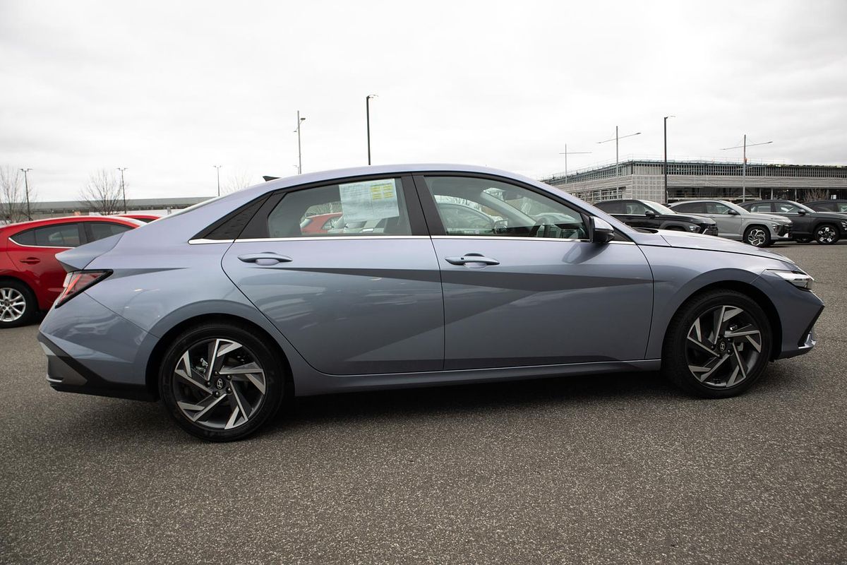 2025 Hyundai i30 Premium CN7.V2