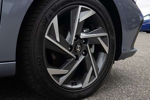 2025 Hyundai i30 Premium CN7.V2