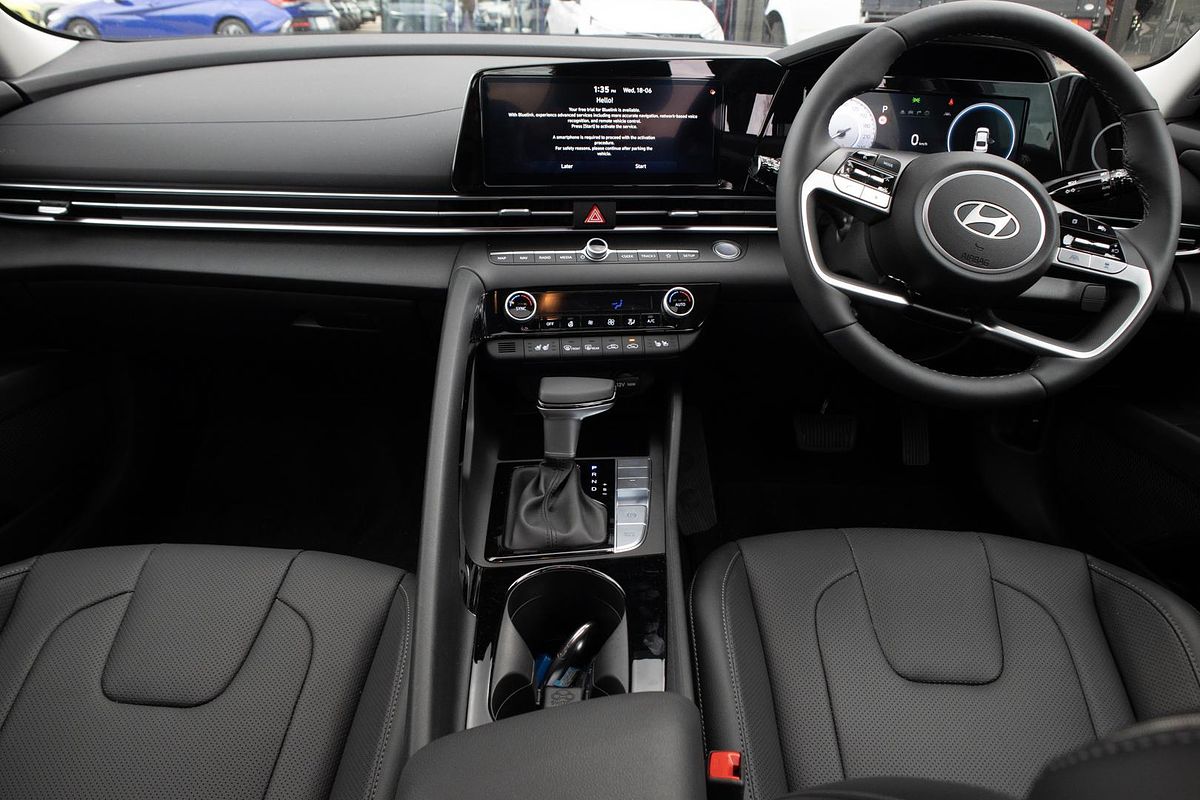 2025 Hyundai i30 Premium CN7.V2