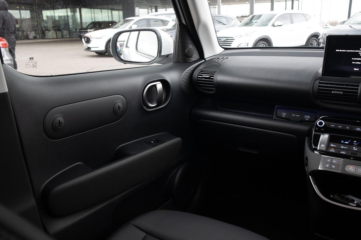 2025 Hyundai INSTER Cross AX.V1