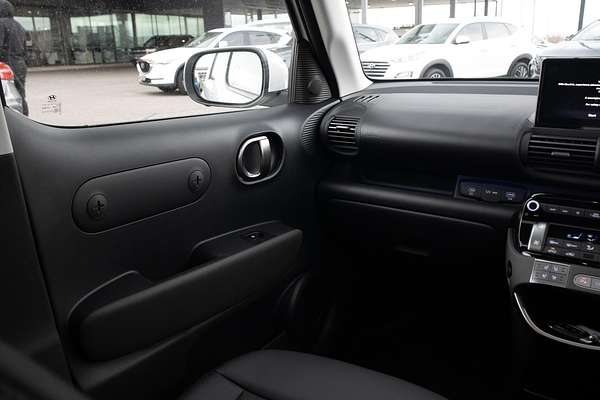 2025 Hyundai INSTER Cross AX.V1