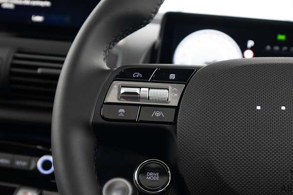2025 Hyundai INSTER Cross AX.V1