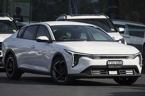 2025 Kia K4 Sport+ CL4m