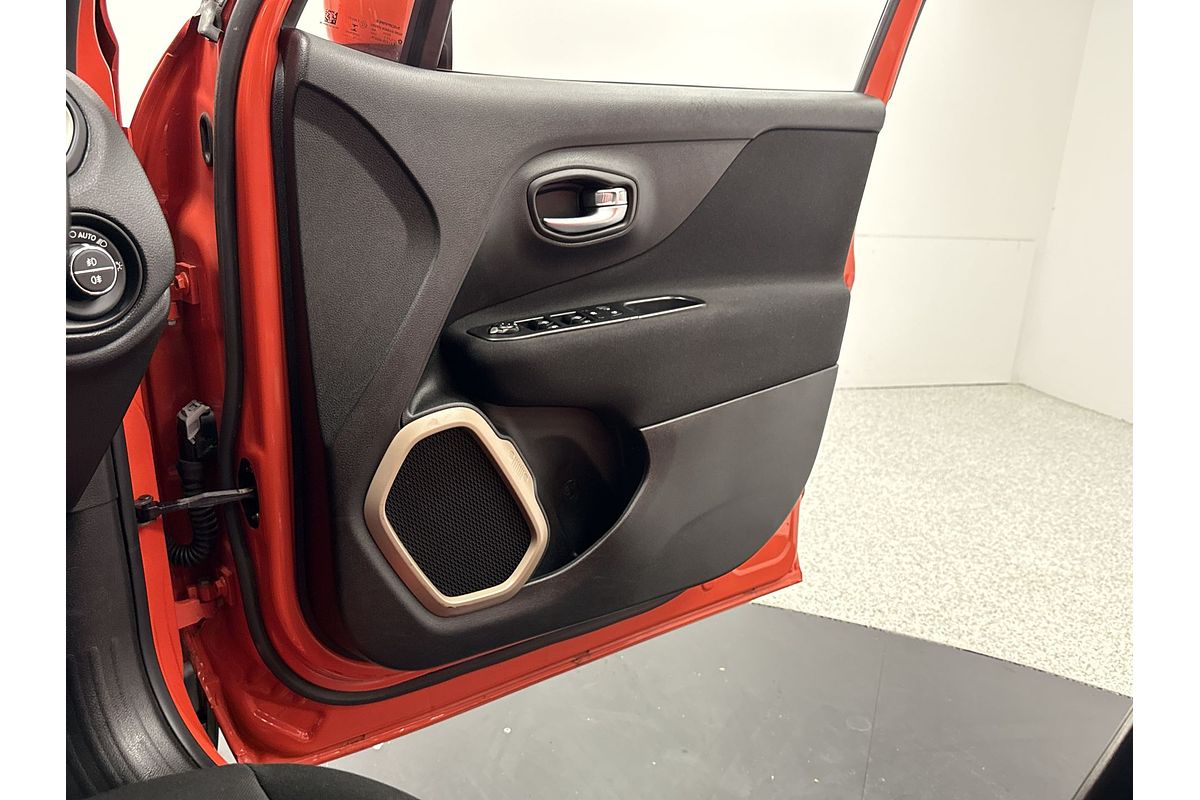 2016 Jeep Renegade Longitude BU