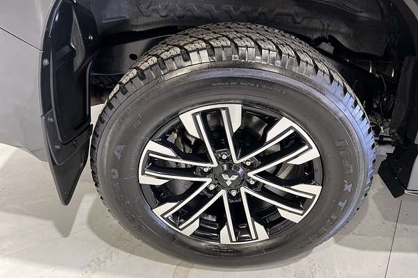 2023 Mitsubishi Pajero Sport GLS QF