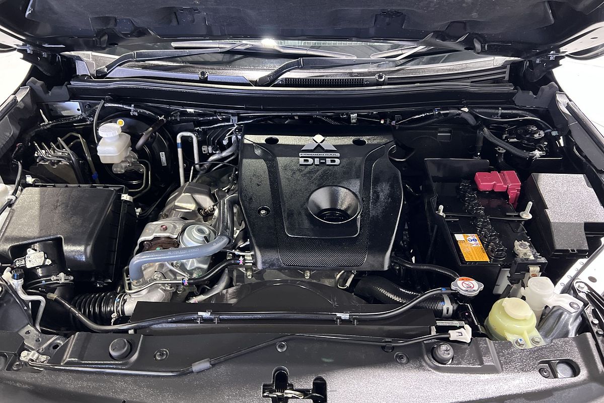 2023 Mitsubishi Pajero Sport GLS QF