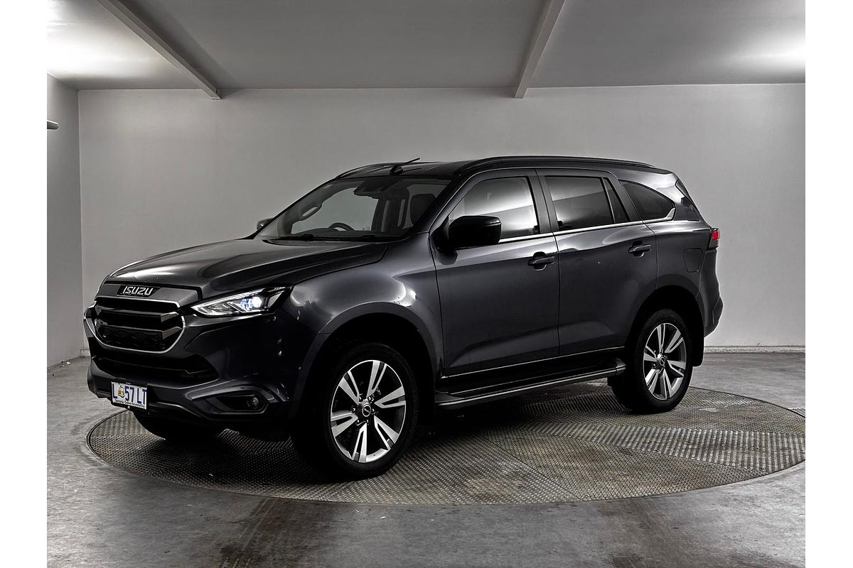 2023 Isuzu MU-X LS-T