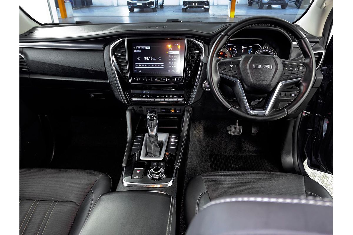 2023 Isuzu MU-X LS-T