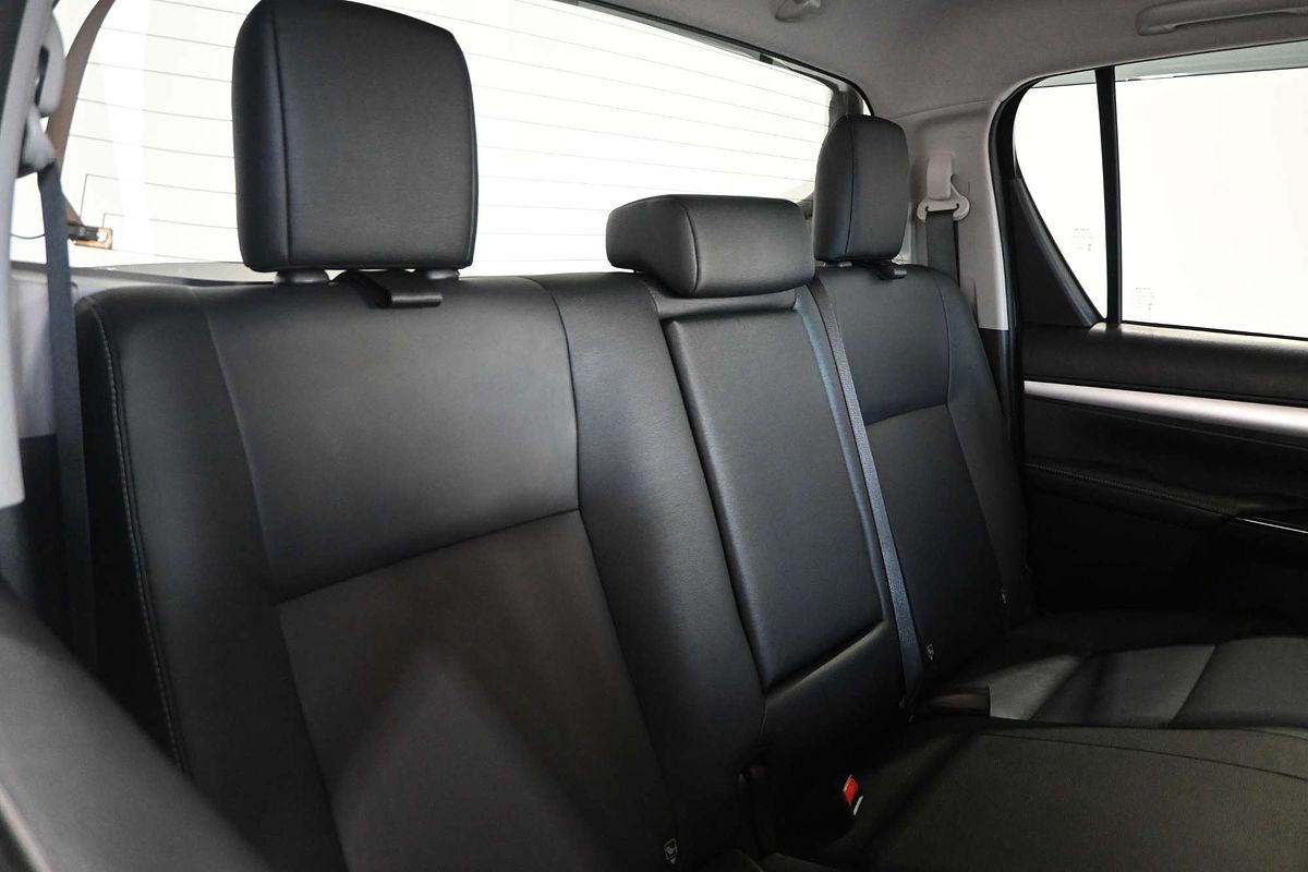 2021 Toyota Hilux SR5 GUN126R 4X4