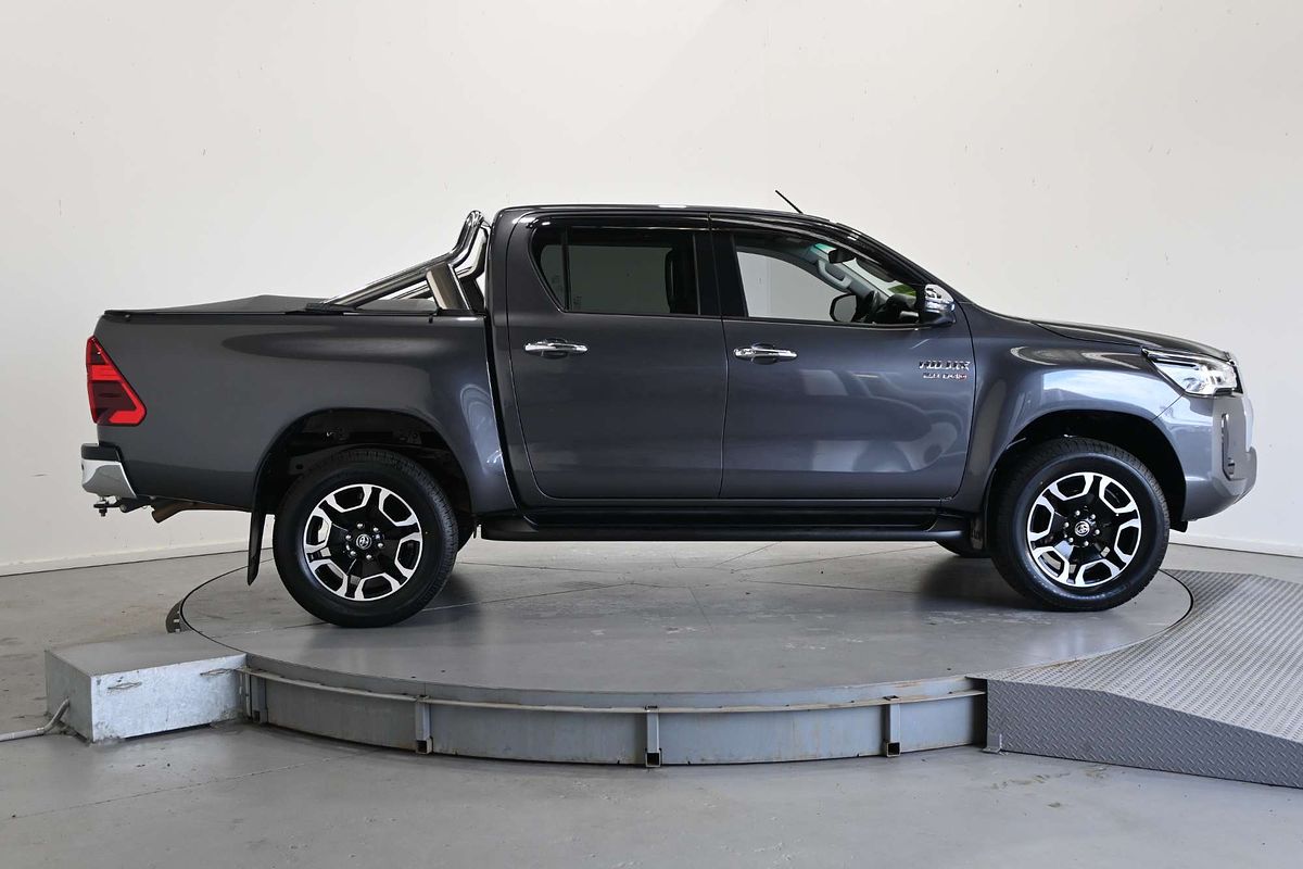 2021 Toyota Hilux SR5 GUN126R 4X4