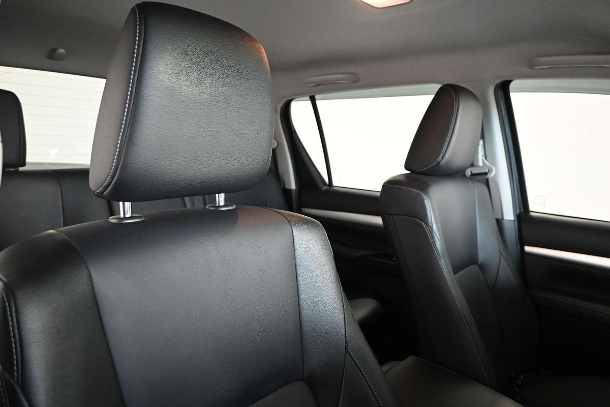2021 Toyota Hilux SR5 GUN126R 4X4
