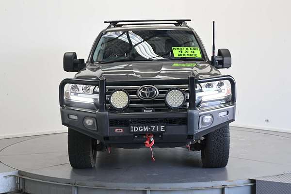 2016 Toyota Landcruiser Sahara VDJ200R