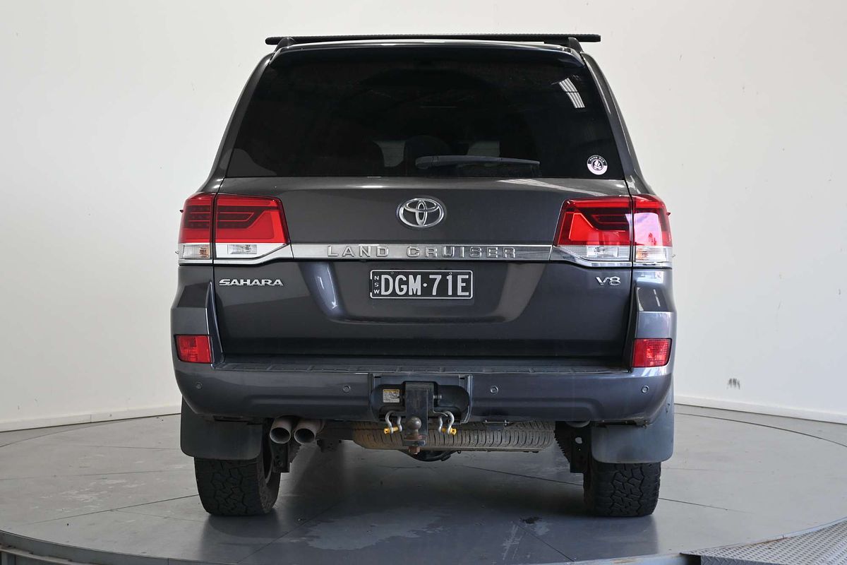 2016 Toyota Landcruiser Sahara VDJ200R