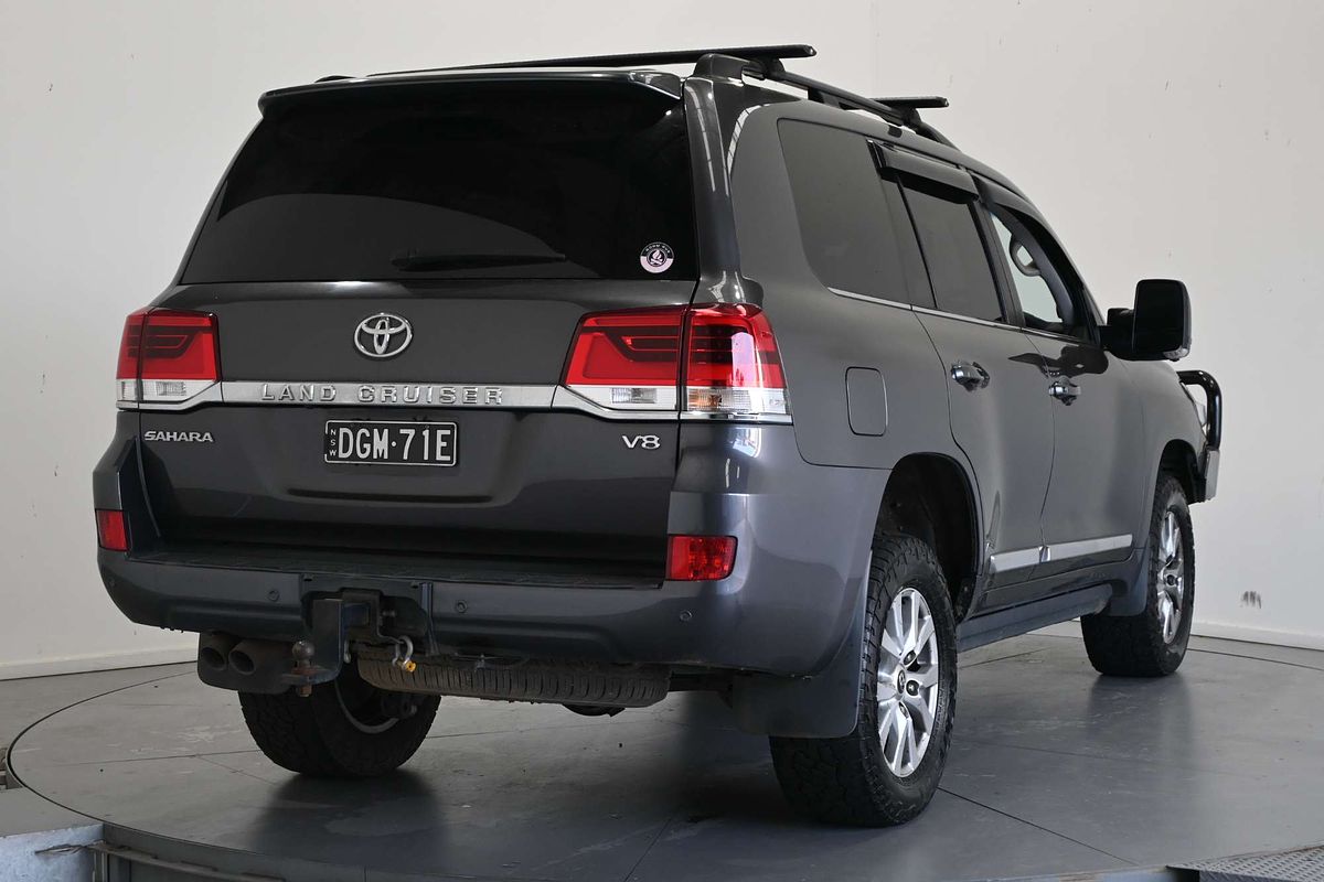 2016 Toyota Landcruiser Sahara VDJ200R