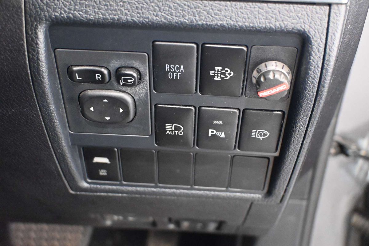 2016 Toyota Landcruiser Sahara VDJ200R