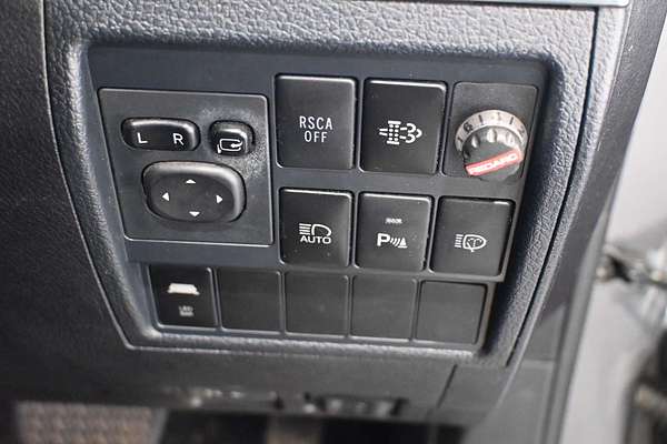 2016 Toyota Landcruiser Sahara VDJ200R