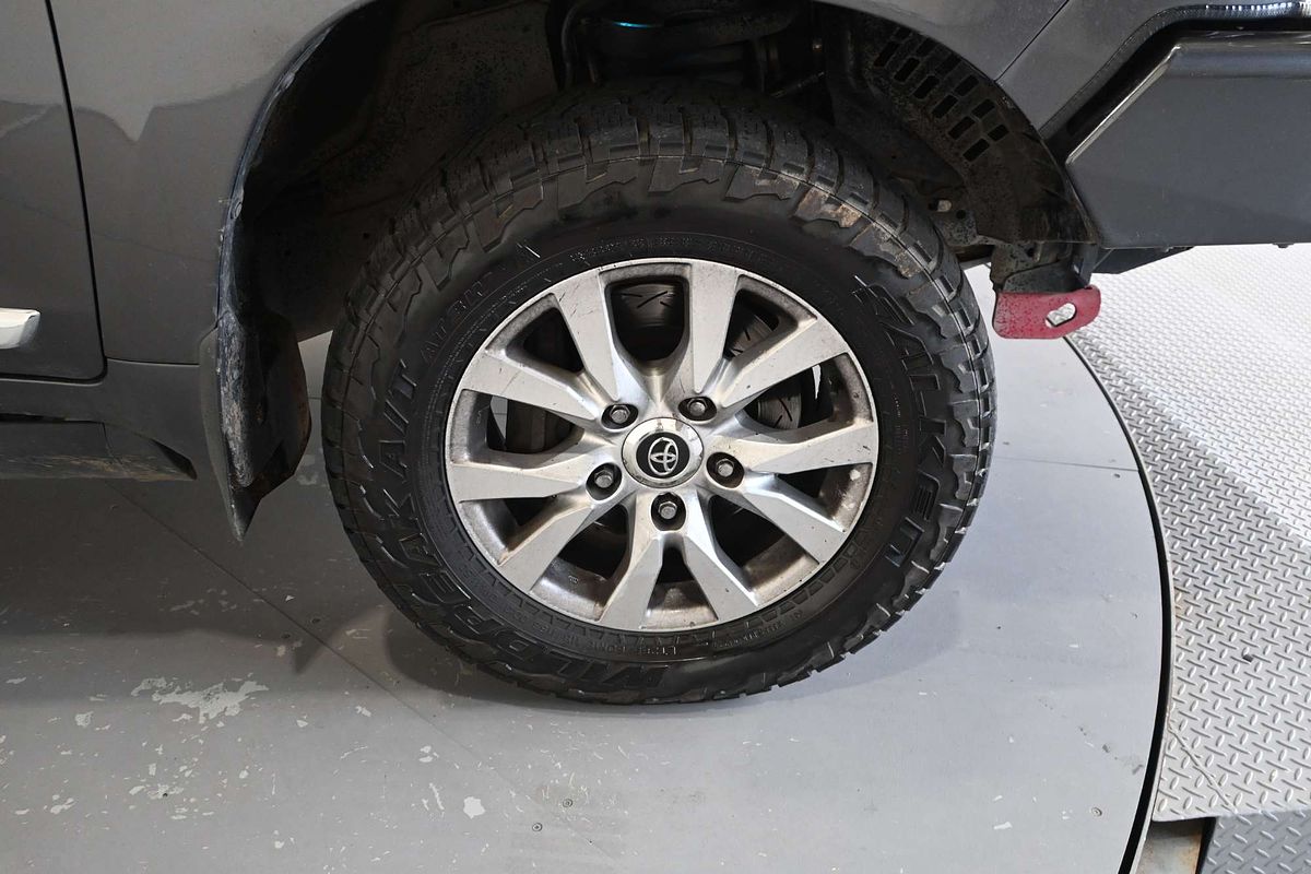 2016 Toyota Landcruiser Sahara VDJ200R