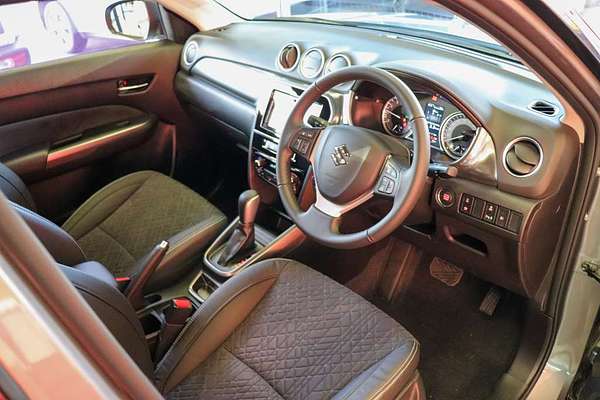 2024 Suzuki Vitara Turbo LY Series II