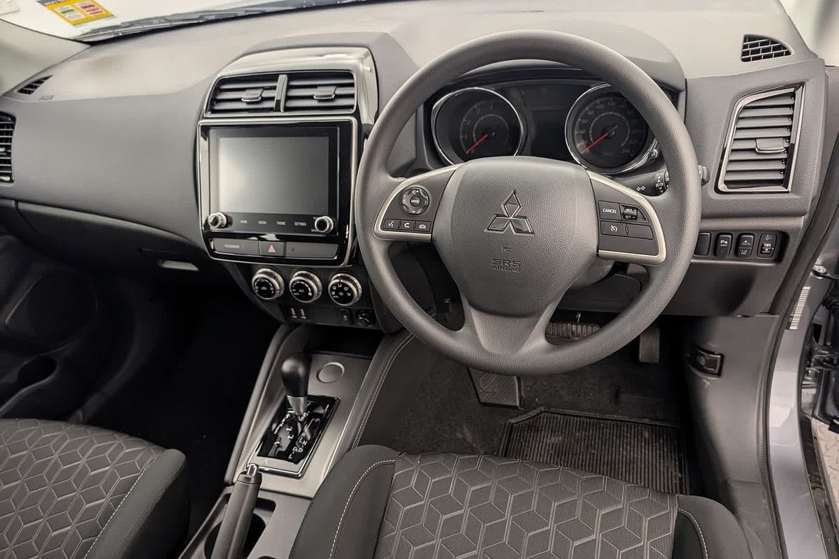 2025 Mitsubishi ASX ES XD