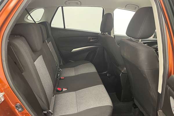 2022 Suzuki S-Cross Turbo JY