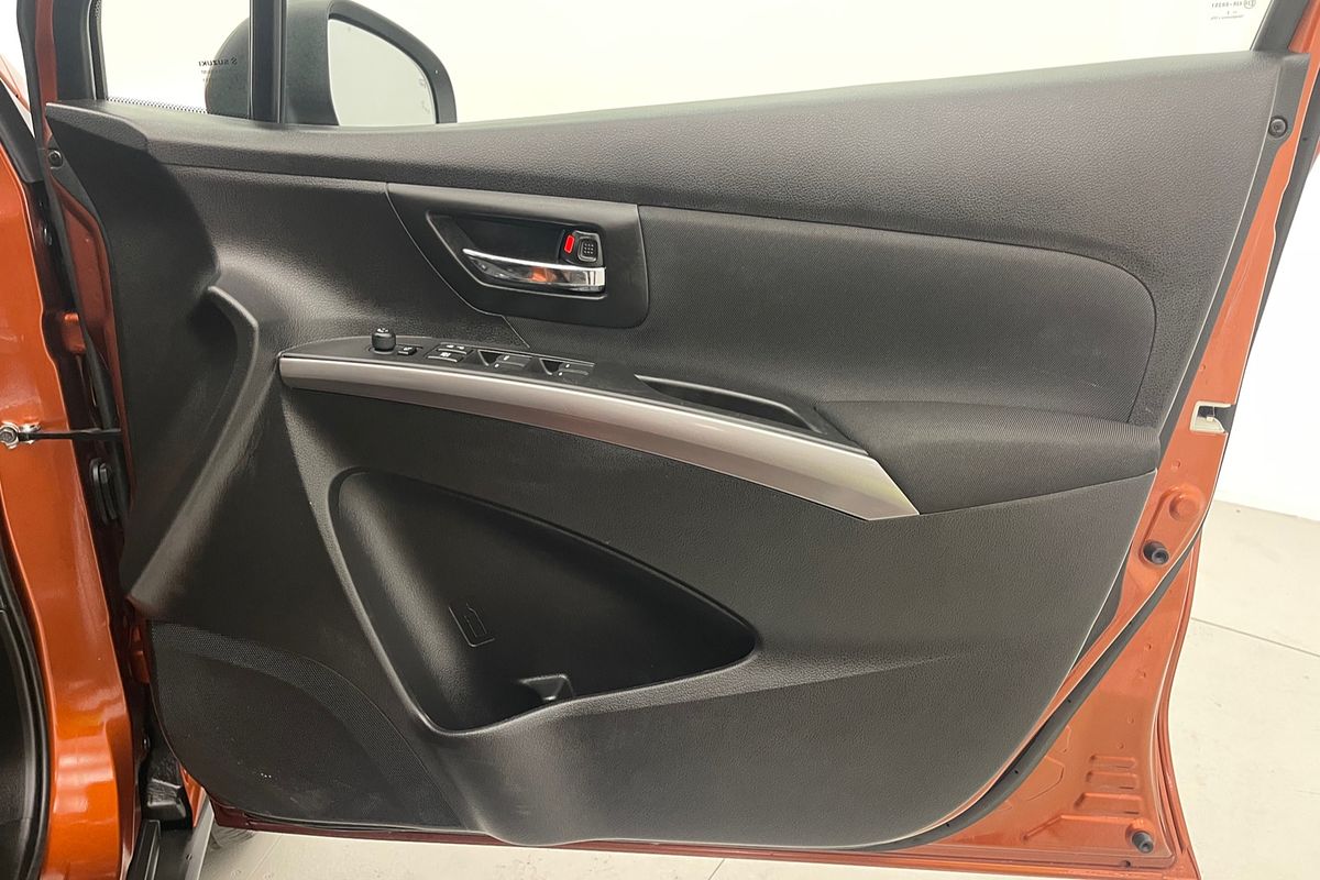 2022 Suzuki S-Cross Turbo JY