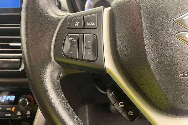2022 Suzuki S-Cross Turbo JY