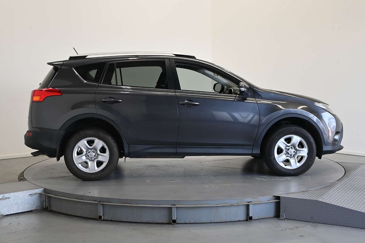 2015 Toyota RAV4 GX ZSA42R