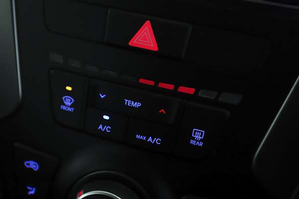 2017 Hyundai Santa Fe Active DM3 Series II