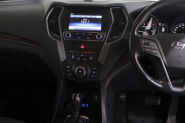 2017 Hyundai Santa Fe Active DM3 Series II