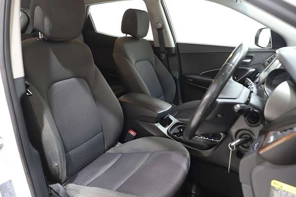 2017 Hyundai Santa Fe Active DM3 Series II