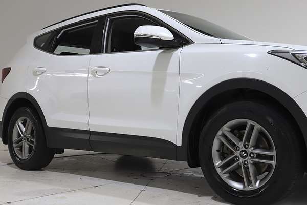 2017 Hyundai Santa Fe Active DM3 Series II