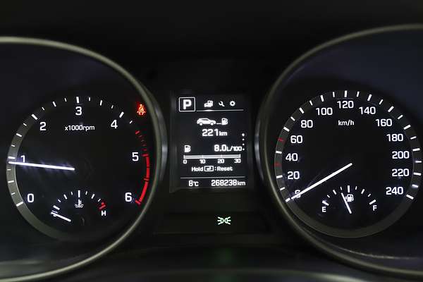 2017 Hyundai Santa Fe Active DM3 Series II