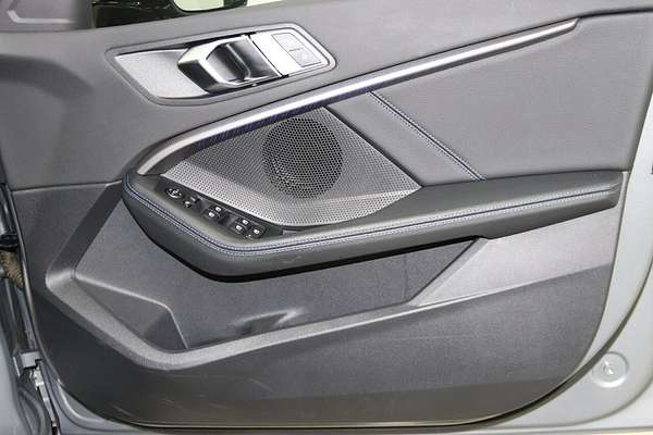 2022 BMW 1 Series 118i M Sport F40