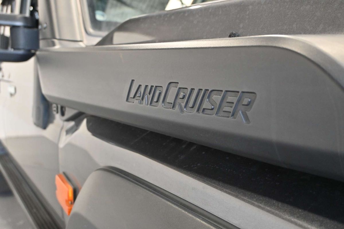 2023 Toyota Landcruiser GXL VDJL79R 4X4