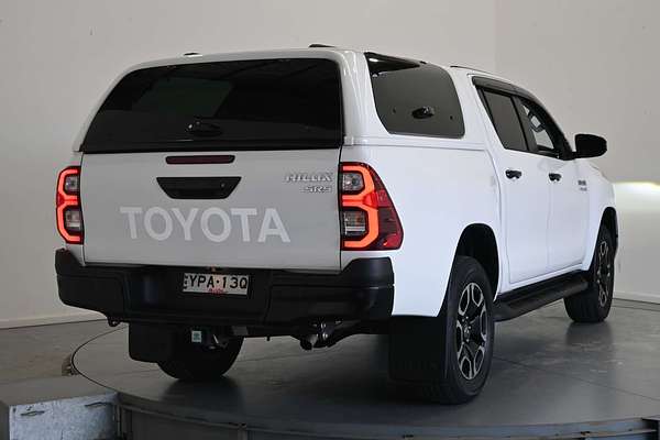 2024 Toyota Hilux SR5 48V GUN126R 4X4
