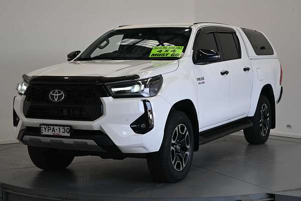 2024 Toyota Hilux SR5 48V GUN126R 4X4