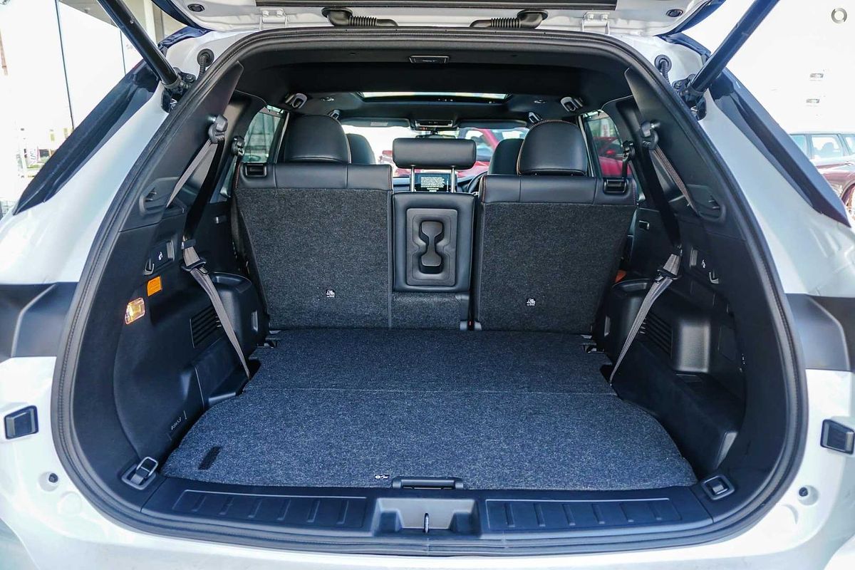 2022 Mitsubishi Outlander PHEV Exceed Tourer ZM