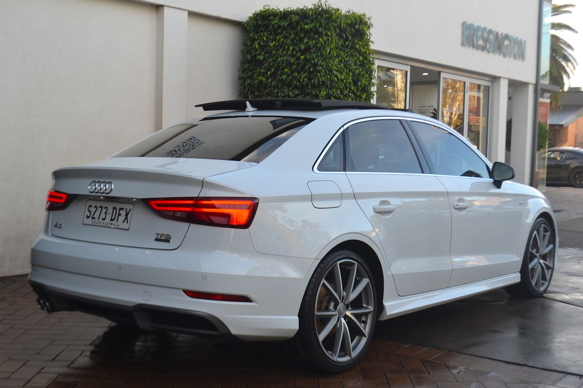 2017 Audi A3 S line 8V