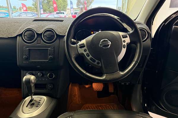 2013 Nissan Dualis Ti-L J10 Series 4