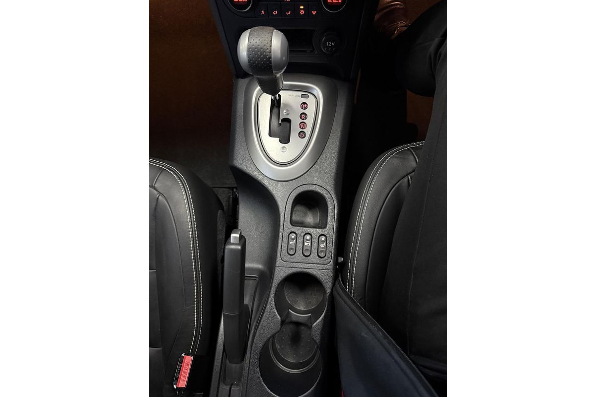 2013 Nissan Dualis Ti-L J10 Series 4