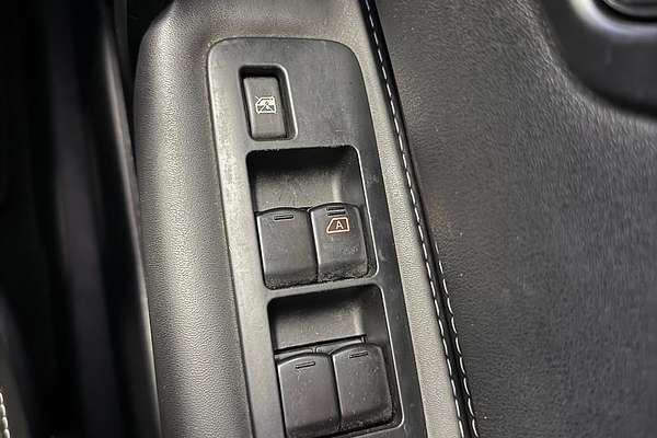 2013 Nissan Dualis Ti-L J10 Series 4