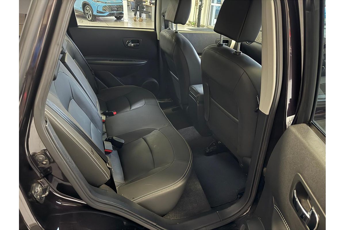 2013 Nissan Dualis Ti-L J10 Series 4