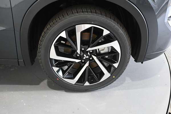 2025 Mitsubishi Outlander PHEV Exceed ZM