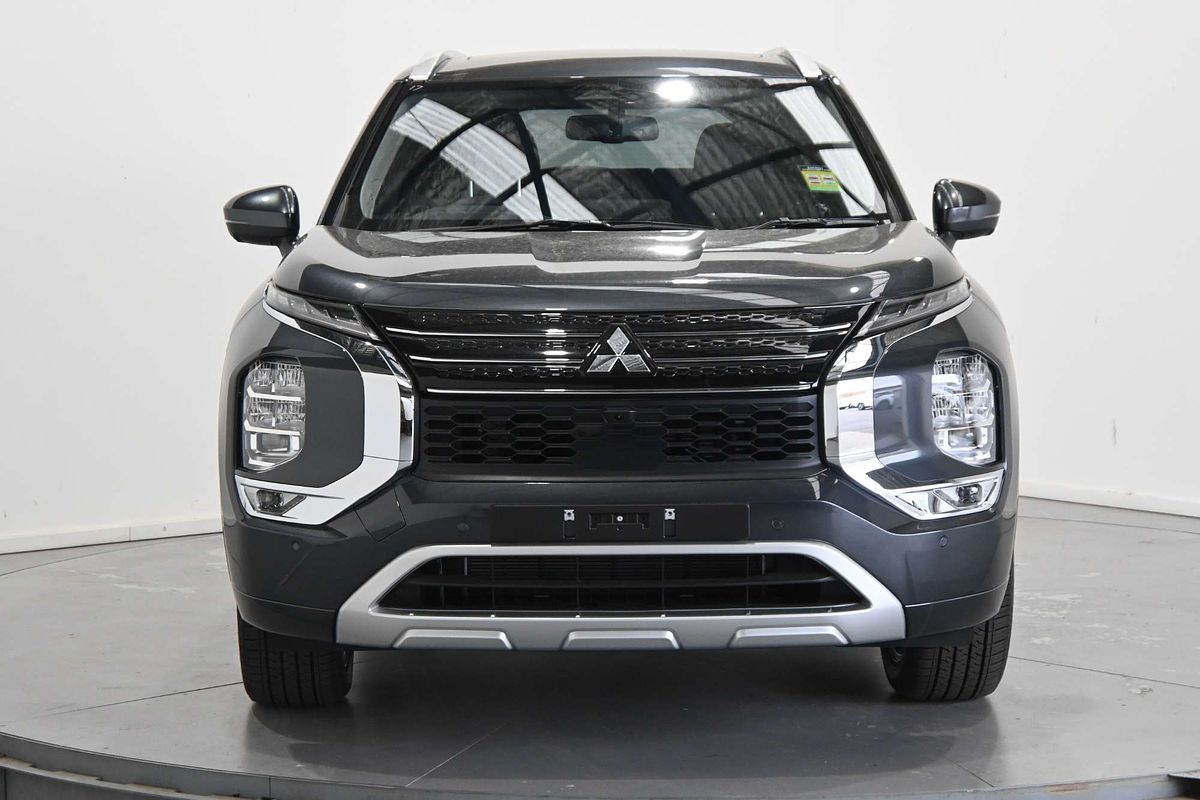 2025 Mitsubishi Outlander PHEV Exceed ZM