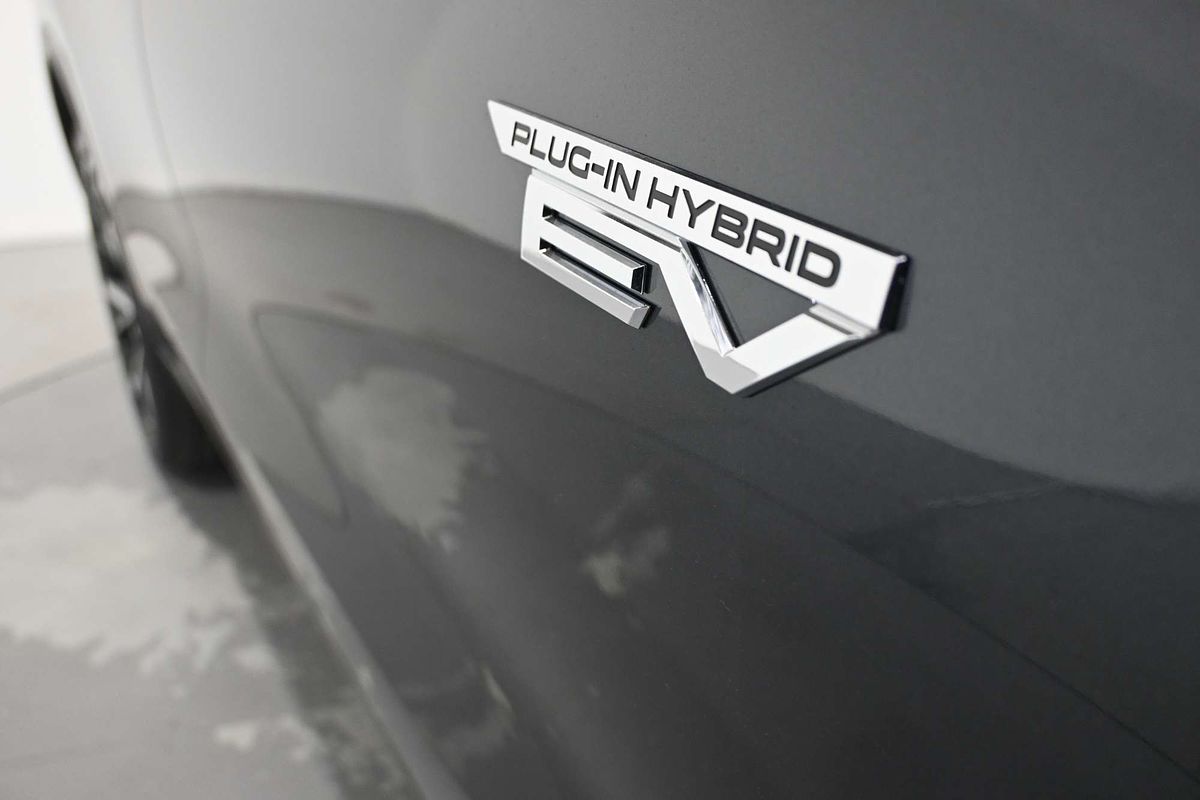 2025 Mitsubishi Outlander PHEV Exceed ZM