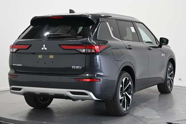 2025 Mitsubishi Outlander PHEV Exceed ZM