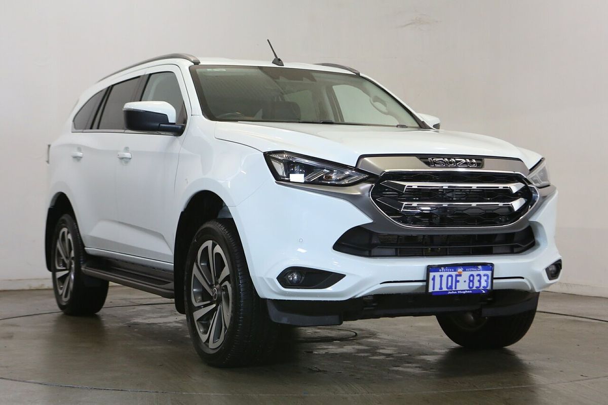 2021 Isuzu MU-X LS-T