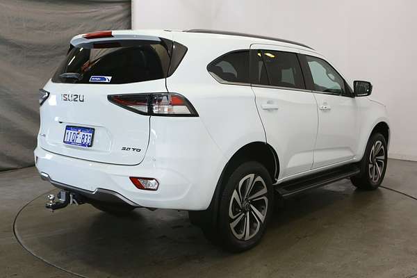 2021 Isuzu MU-X LS-T